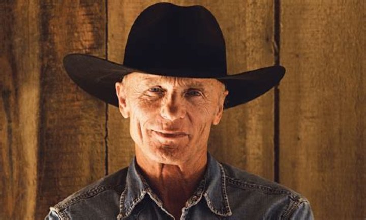 Actor Ed Harris Weight Loss Journey And Reasons With His Before And After Photos