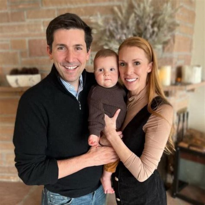 Amazing Red Biography, Age, Height, Wife, Net Worth, Family ·