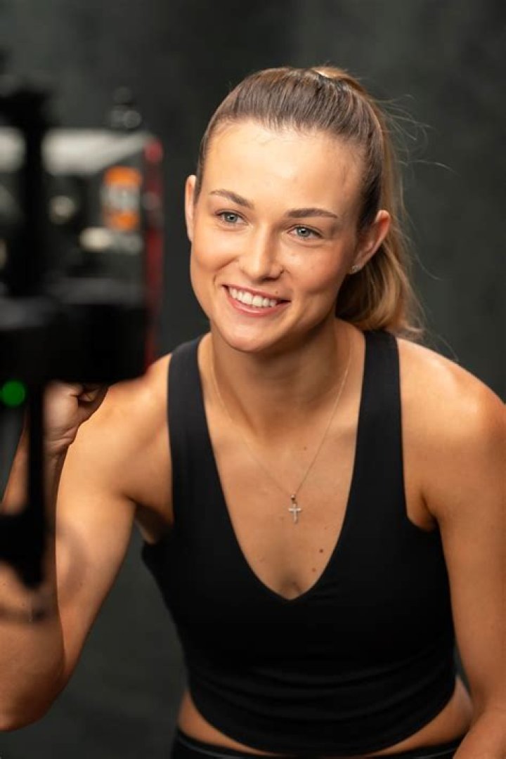Anna Kalinskaya's Partner: A Deep Dive into Her Personal and Professional Life