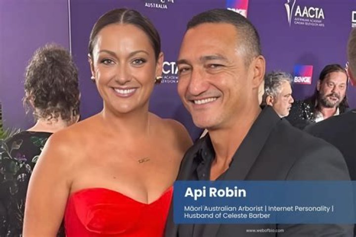 Api Robin Age, Height, Wikipedia, Celeste Barber Husband |