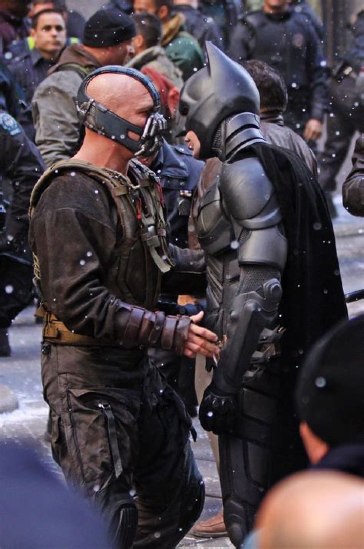 Bane Actor: Unveiling the Dark Knight's Resilient Villain