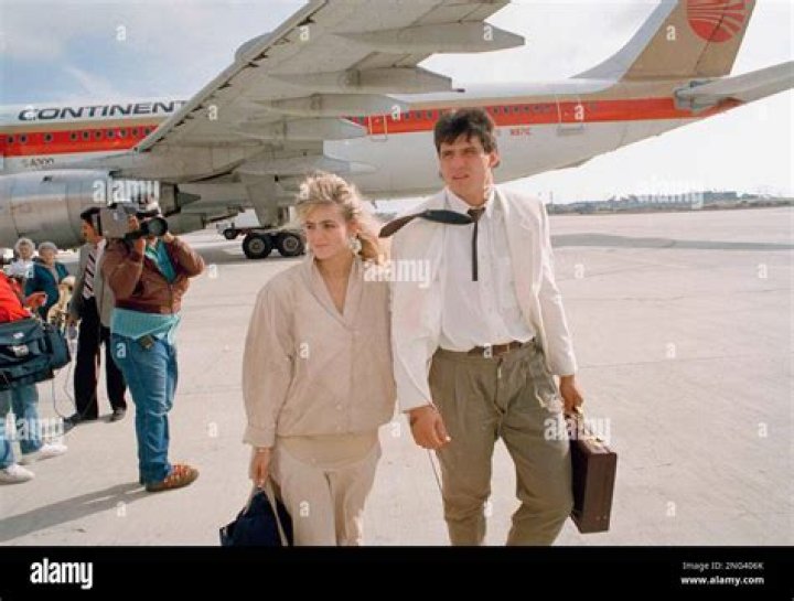 BlogInfo | Esther Haddad | Wife Jose Canseco
