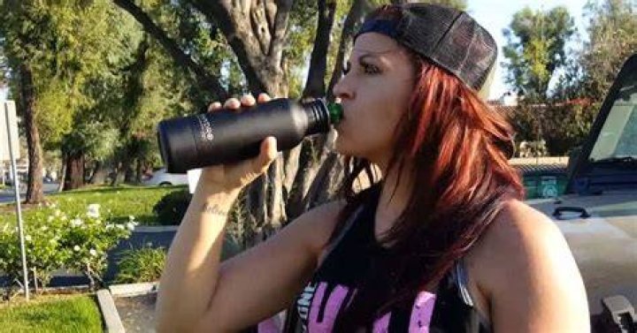 Can I drink beer in public in Hawaii? |