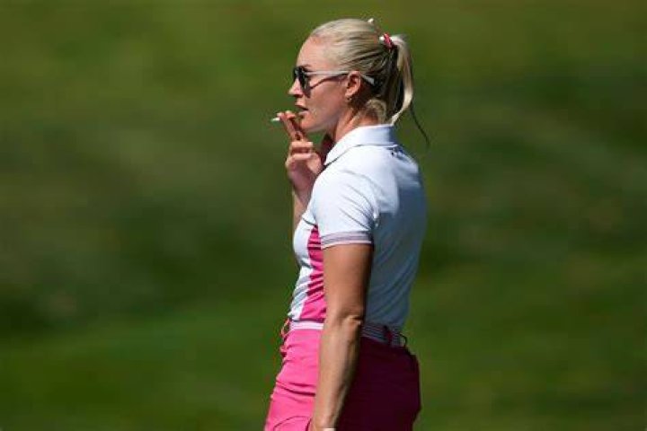 Charley Hull Height
