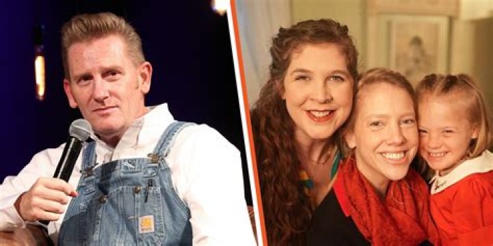 Chris Distefano Age Height Wife Kids Career