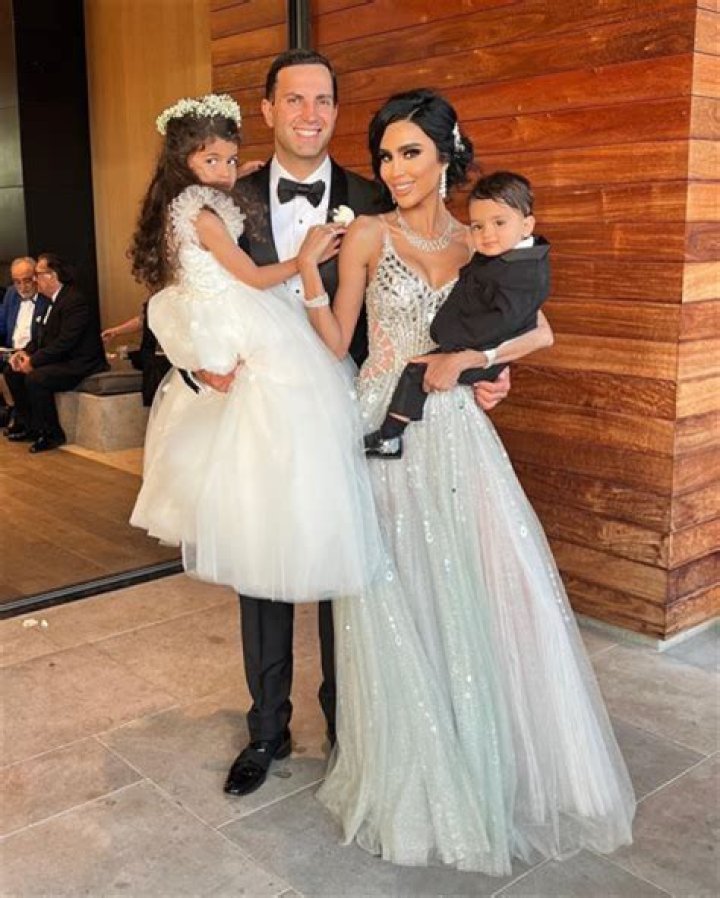 Dara Mir (Lilly Ghalichi Ex-Husband) Age, Bio, Net Worth, Marriage, Children, Instagram