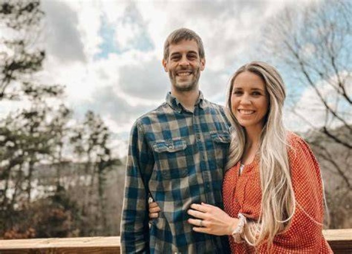Derick Dillard- Net Worth, Bio, Age, Height, Wife, Marriage