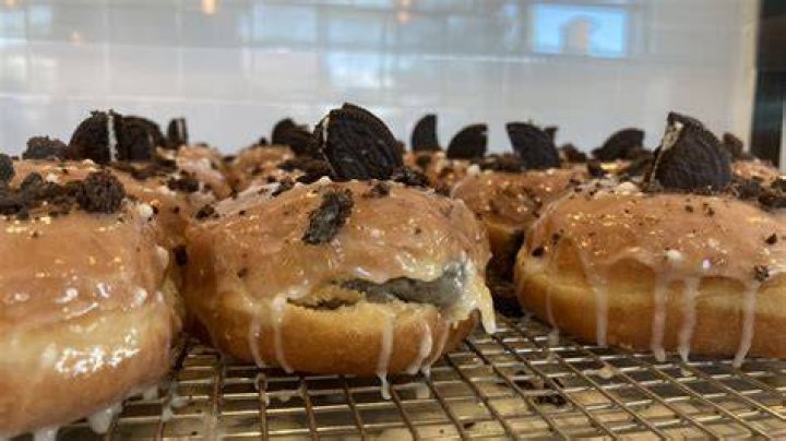 Discoveries At The Glazy Donut Co.
