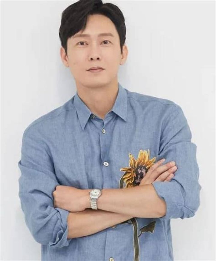 Discovering Park Byung-eun's Wife: A Glimpse into the Personal Life of the Acclaimed Actor