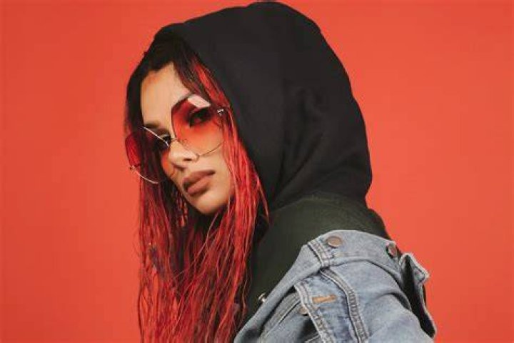 Does Snow tha Product Have A Husband or Wife? ·
