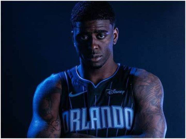 Dwayne Bacon Bio, Age, Parents, Girlfriend, Net Worth