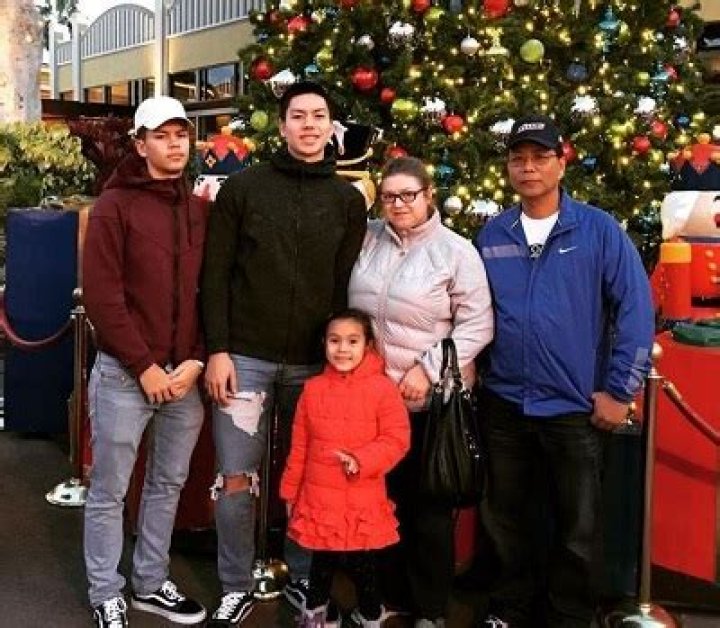 Dwight Ramos Brother Eli Ramos: Sister And Family Ethnicity
