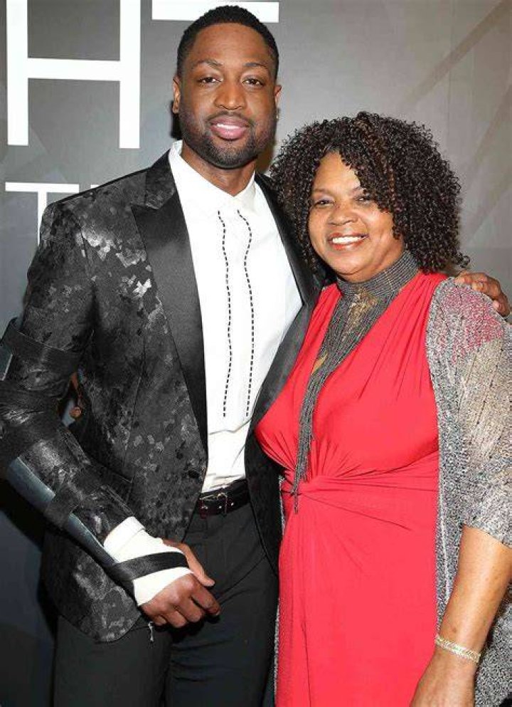 Dwyane Wade Mother