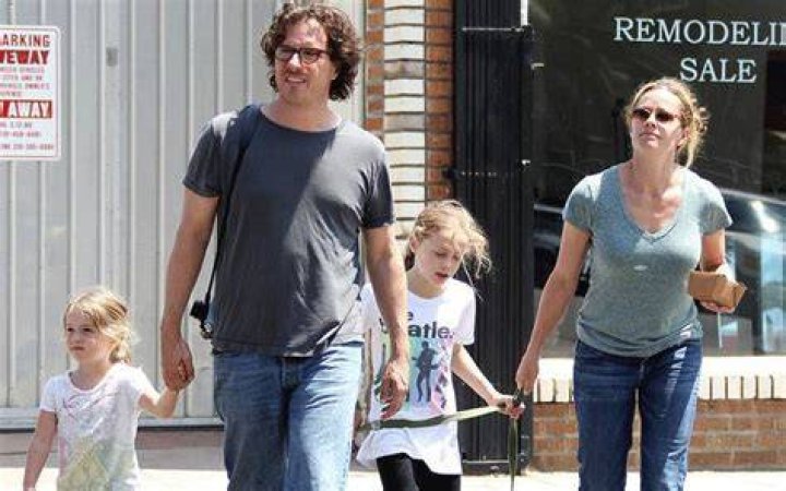 Elisabeth Shue Children