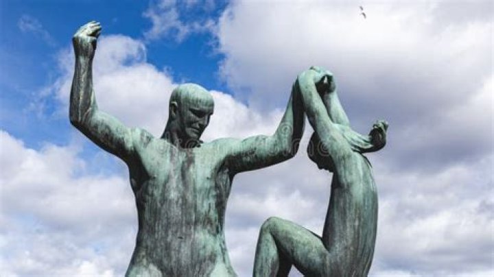 Exploring Emma Vigeland's Untold Facts And Her Work