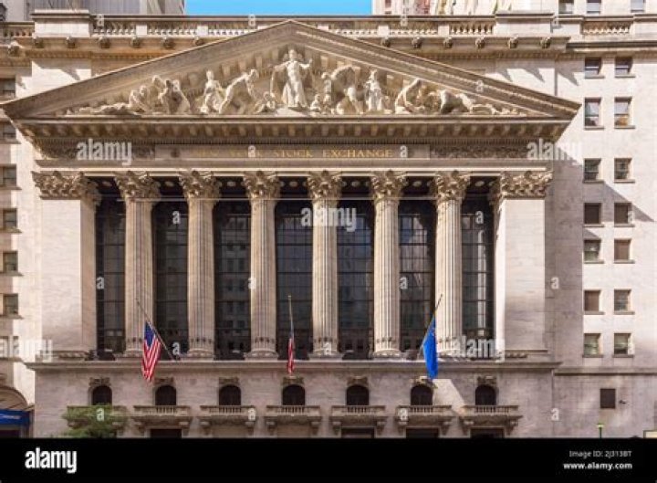Exploring General Electric: A Deep Dive into its Journey on the New York Stock Exchange