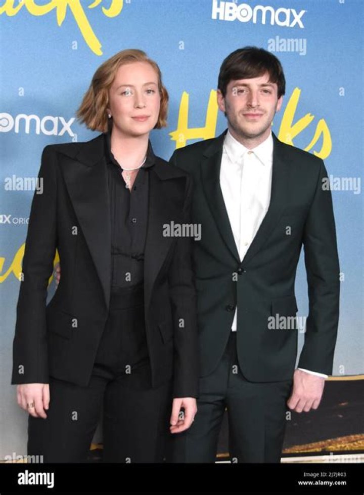 Exploring the Dynamic Duo: Hannah Einbinder and Alex Edelman