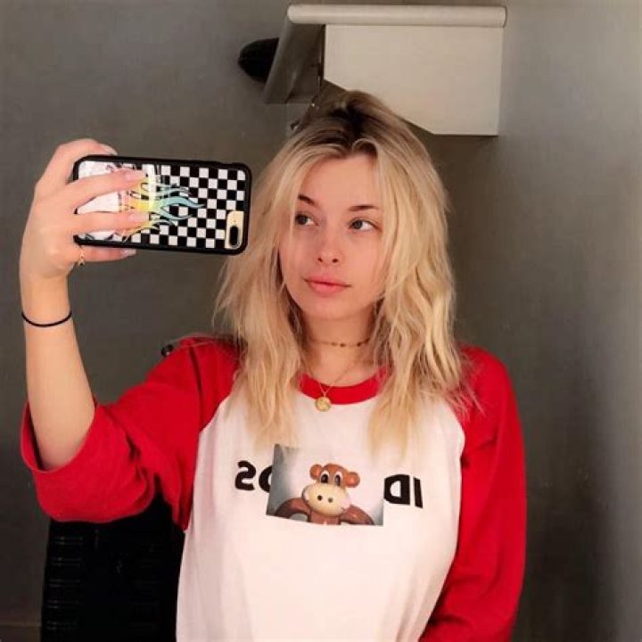 Fapello Corina Kopf: The Rising Star of Social Media Influencers