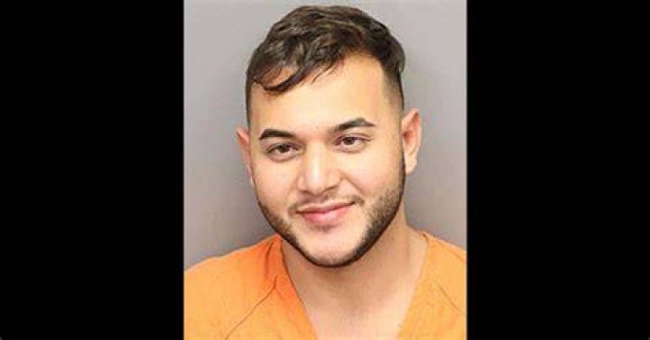 Florida man arrested for attacking 2 Walgreens employees with Snickers bars on September 4 ·