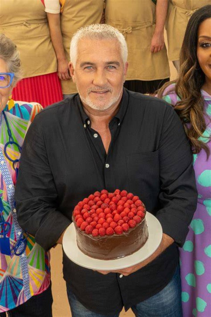GBBO: How much does Paul Hollywood get paid for Bake Off? Wed 28 October 2020 10:33 Celine B