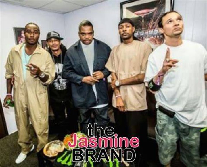 Gun-Wielding Bizzy Bone Becomes Internet's Latest Meme