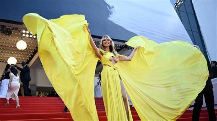 Heidi Klum Suffers Wardrobe Malfunction at Cannes Film Festival