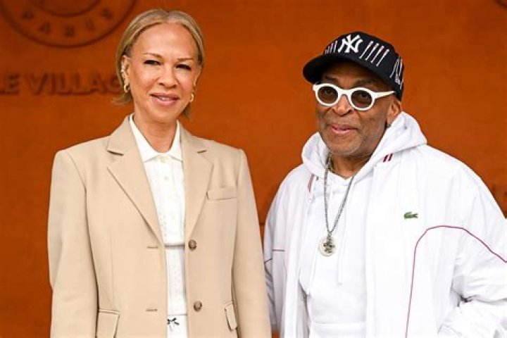 Is Spike Lee's wife white? What ethnicity is Tonya Lewis Lee?