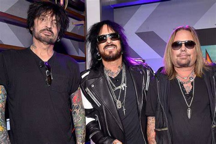 Is Tommy Lee Dead Or Alive? Uncovering The Truth Behind The Rumors