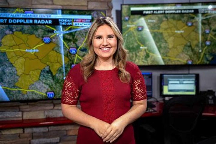 Jane Minar Bio, Wiki, Age, Height, Family, Husband, FOX Weather, Salary, and Net Worth