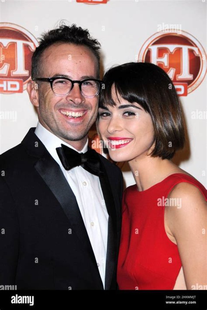 Jason Lee Biography Net Worth Spouse Ceren Alkac Where Is He Now? ·