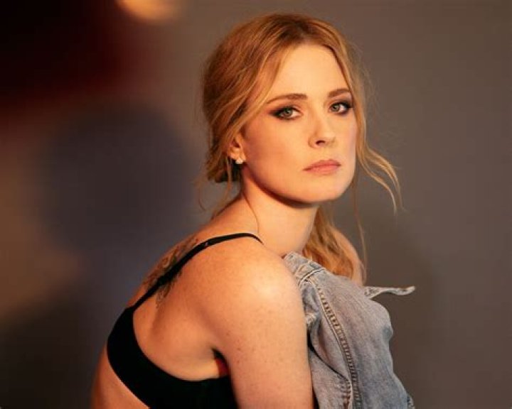 JazzDash | Alexandra Breckenridge Net Worth