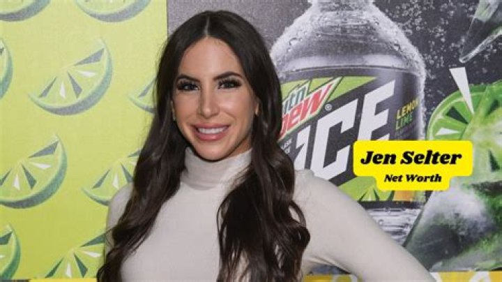 Jen Selter - Bio, Age, Net Worth, Height, In Relation, Nationality, Body Measurement, Career