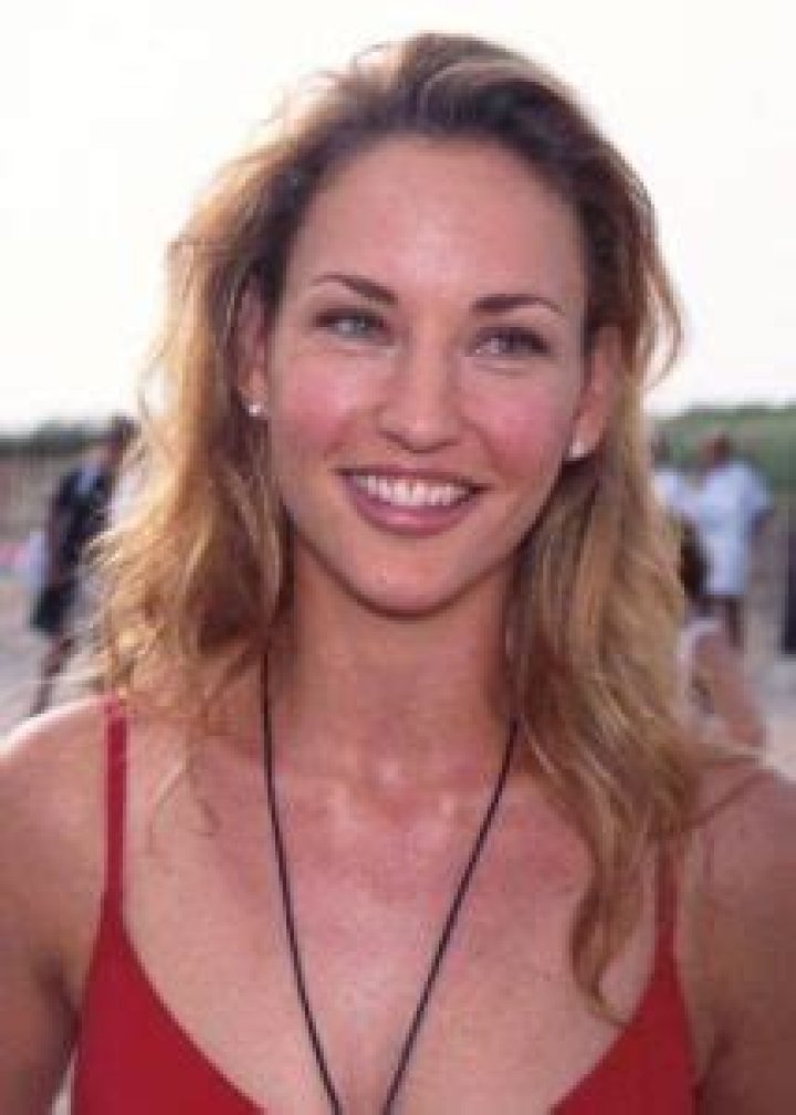 Jill Goodacre Height, Weight, Age, Spouse, Family, Facts, Biography |
