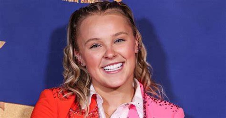 JoJo Siwa's Pregnancy Journey Explored