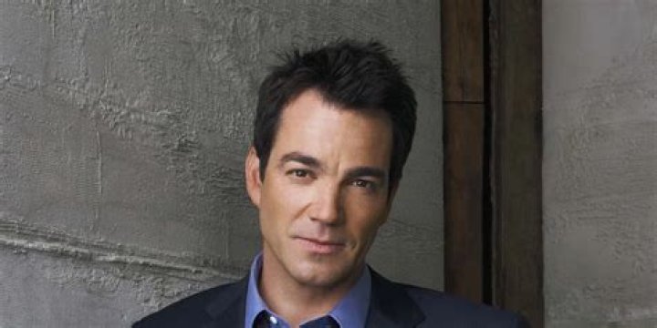 Jon Tenney | Bio, Age, Net Worth, Relationship, Career