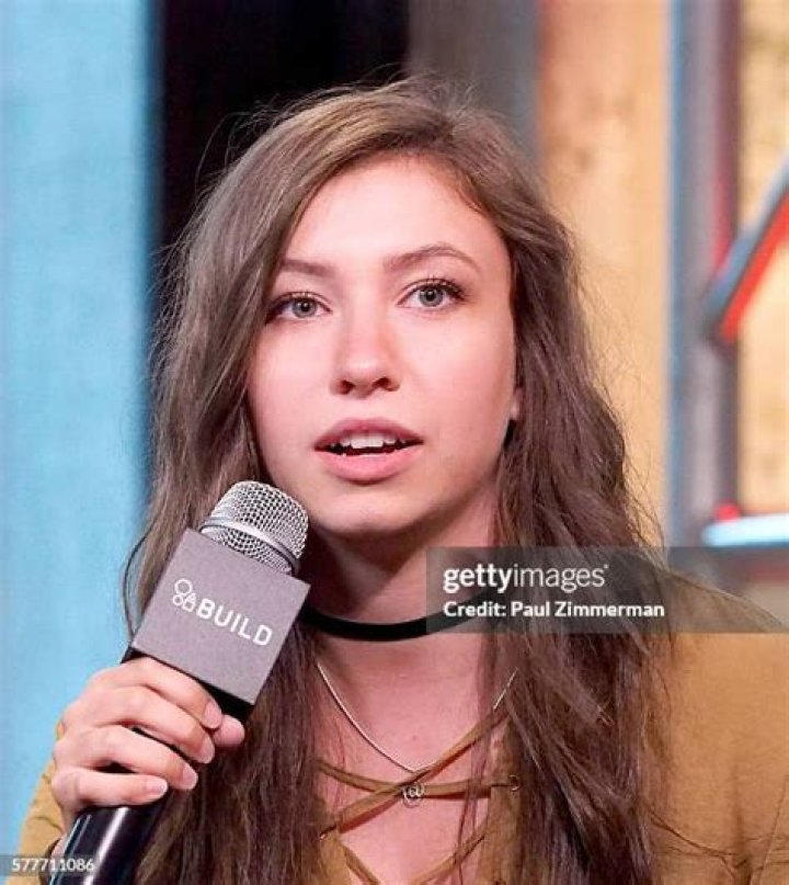 Katelyn Nacon - WeBlogy
