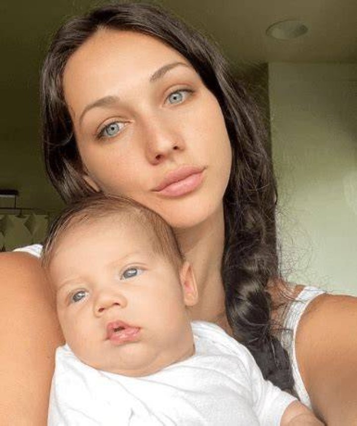 Kawahine Andrade- Wiki, Age, Ethnicity, Boyfriend, Height, Net Worth, Career