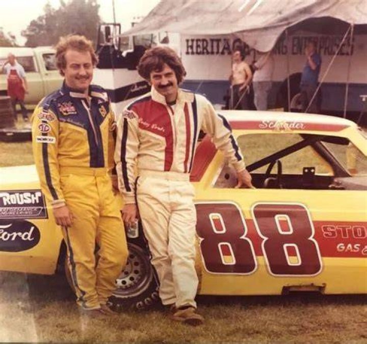 Ken Schrader (Race Car Driver) - Age, Birthday, Bio, Facts, Family, Net Worth, Height & More