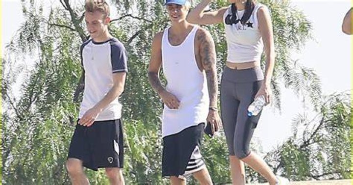 Kendall And Justin Bieber: Unraveling The Unseen