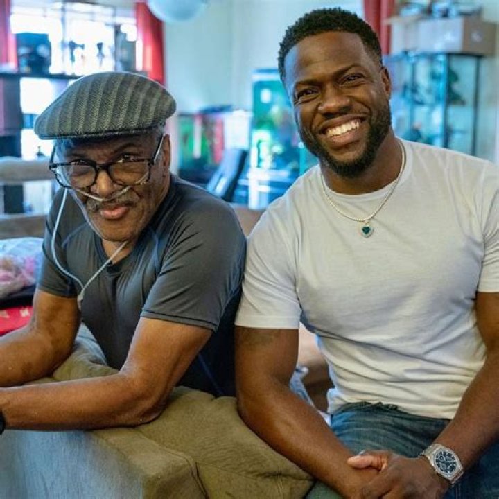 Kevin Hart Mourns Death of Dad Henry Witherspoon