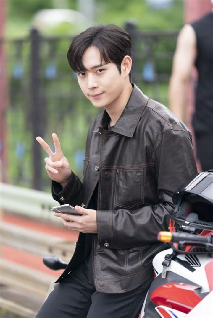 Kim Young-Dae Military Service: A Complete Guide to His Journey