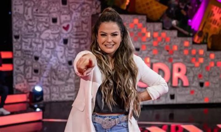 Mariana Echeverria Biography - BlogNews
