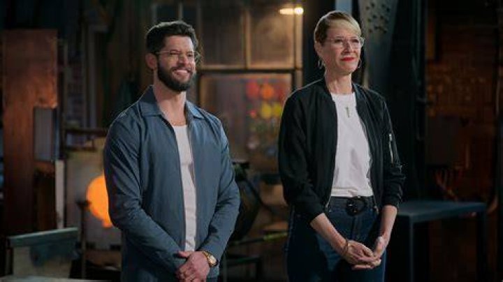 Meet Chris Taylor from Blown Away season 2: Netflixs glass artist to beat Fri 22 January 202