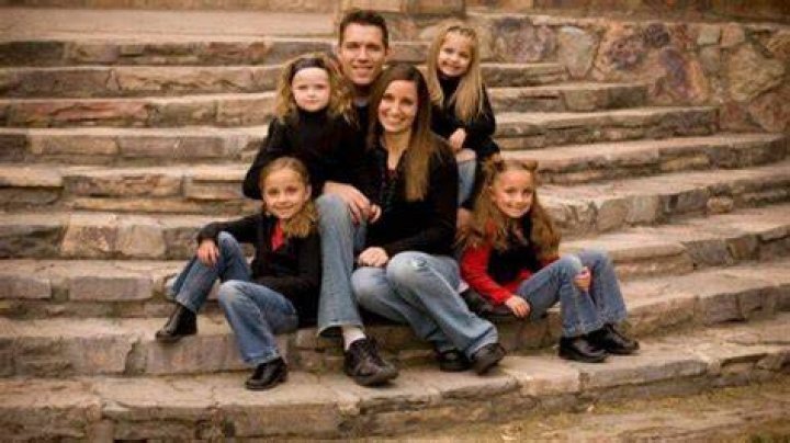 Meet Mindy Noces Husband, Children, and Family