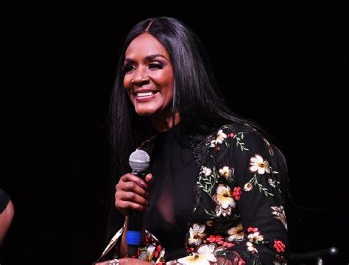 Momma Dee Net Worth 2023: What Is The "LHHATL" Star Worth?