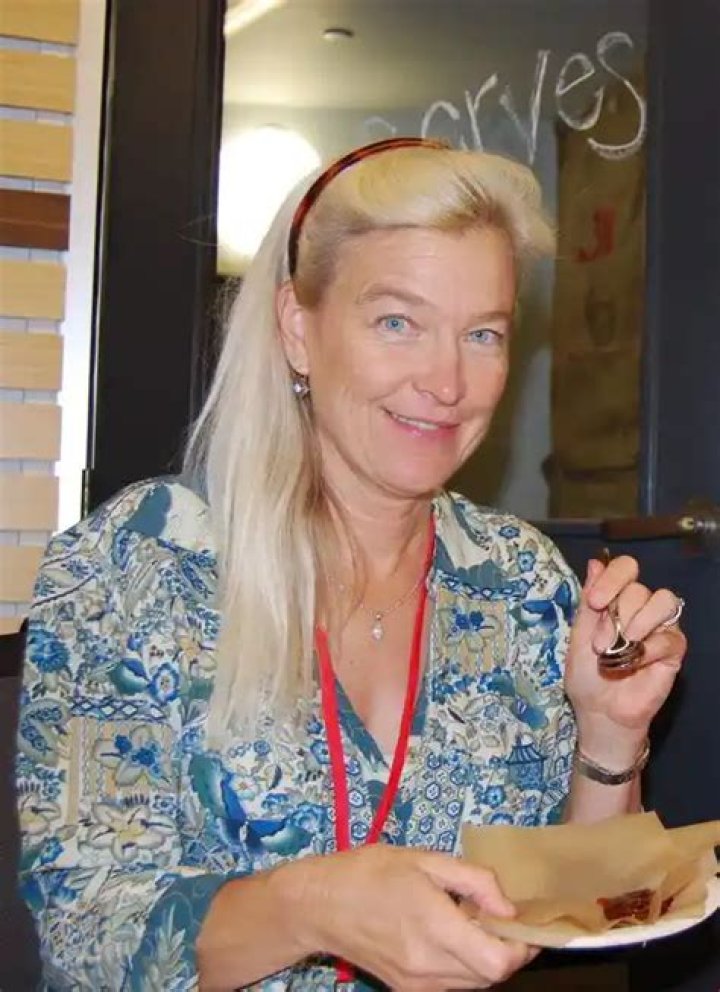 Nell Newman Net Worth 2024