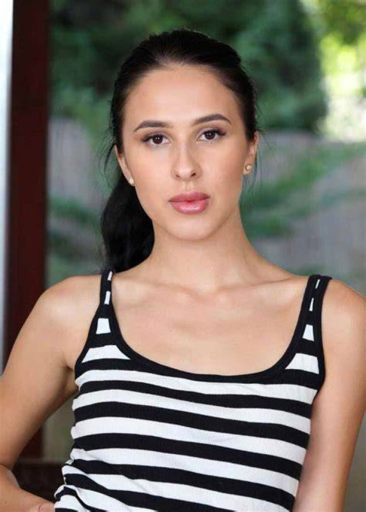 Net Worth, GF Alyssa Salerno Age, Wiki, Bio |