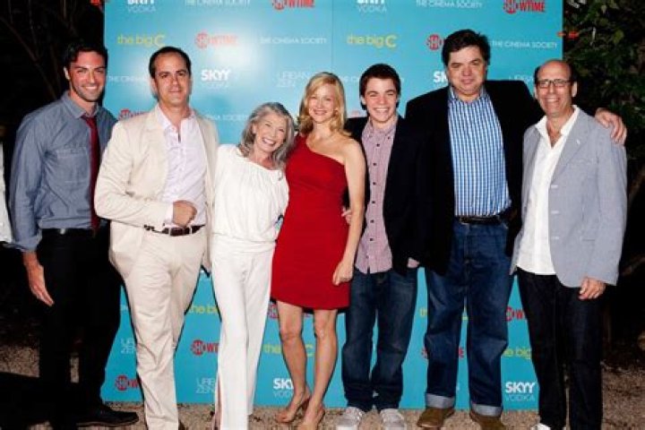 Oliver Platt Height ·