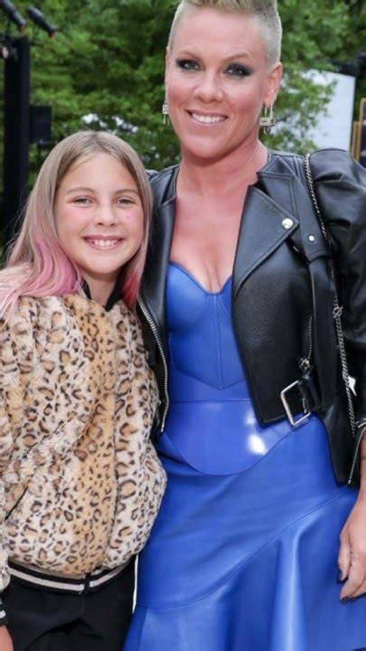 Pink gets emotional when daughter Willow sings on opening night of her tour
