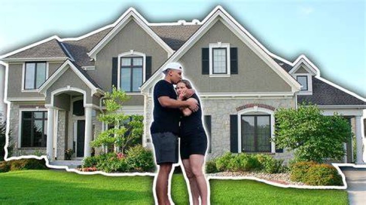 Polo G Fulfills His Rap Career Promise & Purchases Mom Her Dream House